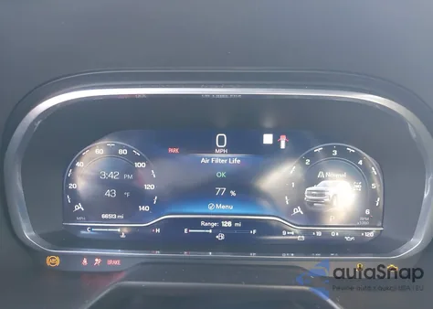 2022 Chevrolet Suburban Premier z USA, uszkodzony, nr VIN 1GNSKFKL2NR297537